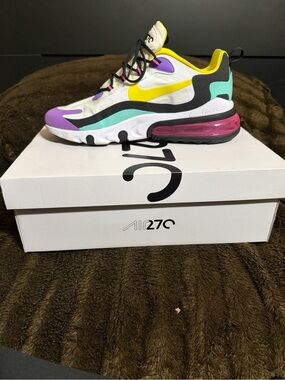 Air Max 270 React Sneakers - size 10 Men’s/ 11 women’s